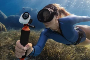 Insta360 Go Ultraアクションカメラ。（画像提供：Insta360）