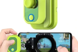 GAMWING Game Controller One-Hand Gamepad ( 画像提供：Amazon Official Store）